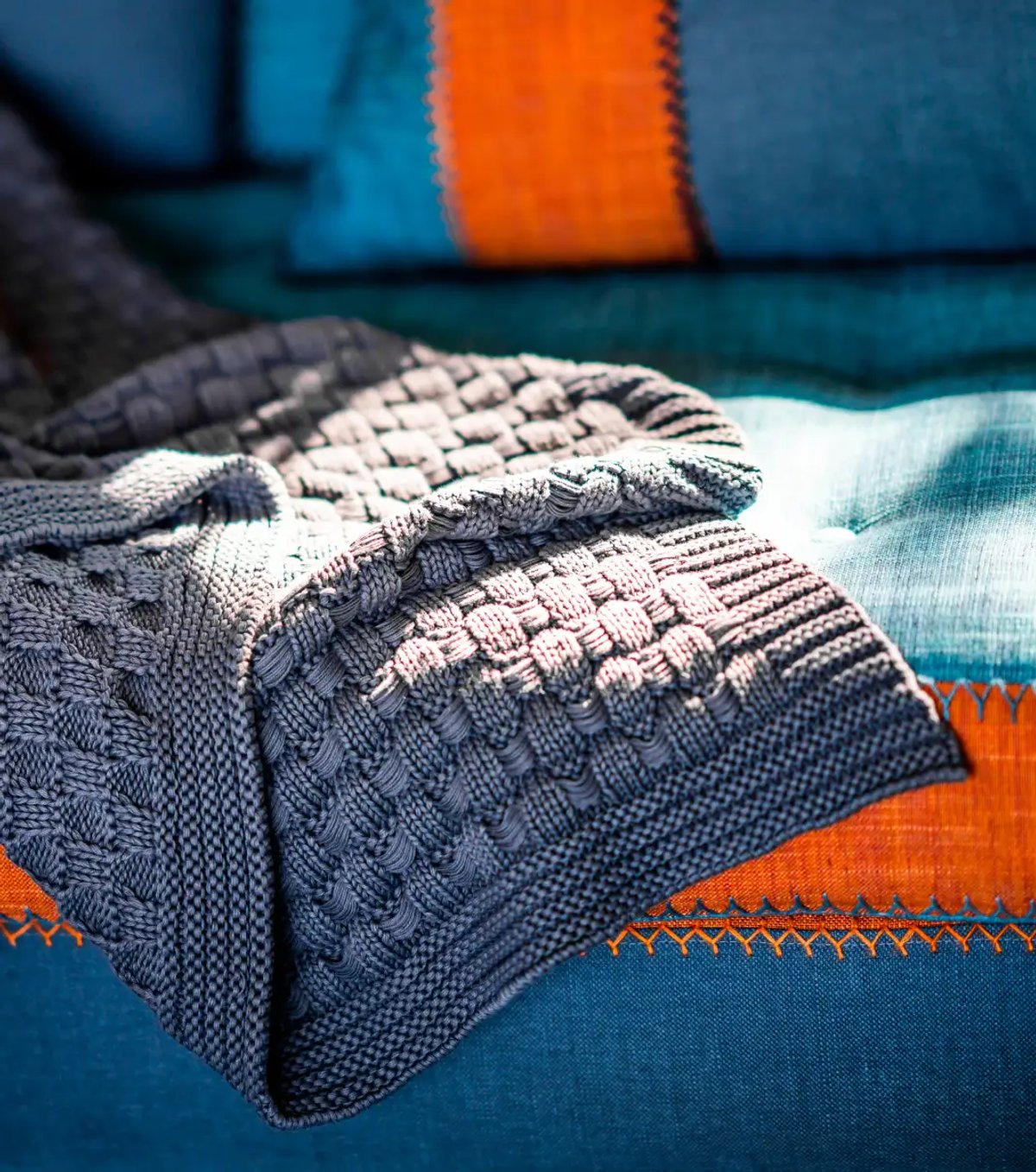 Suite 06 - Explore 01